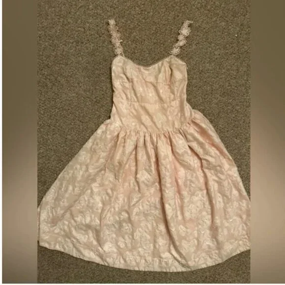 SOLD - Picture 7 of 11